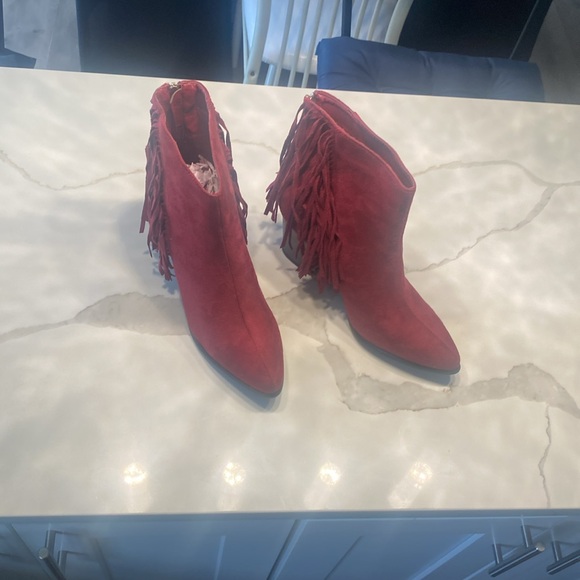 ASHRO Fringe Booties - Picture 8 of 15